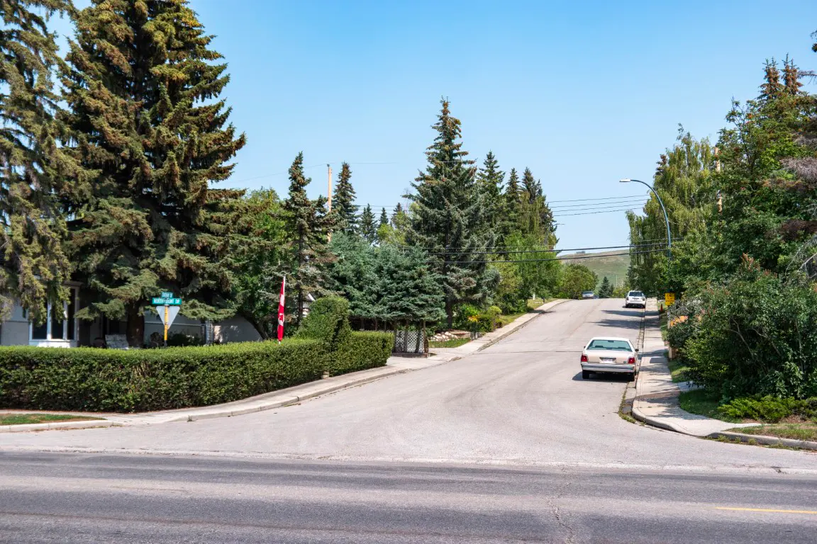 Charleswood community in Calgary