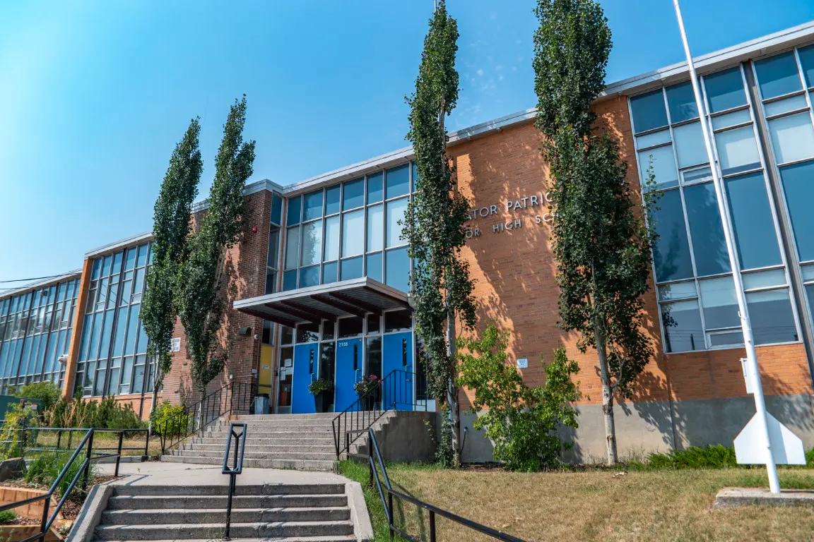 Charleswood community in Calgary